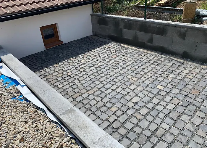 Vinny Sklep S&t Vymola Apartamento